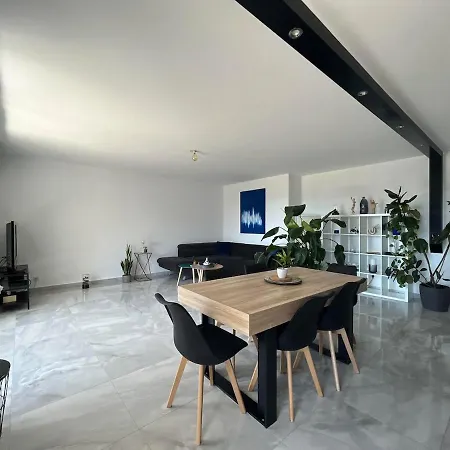 Un Ecrin De Lumiere Pour Enchanter Votre Sejour Apartamento Montpellier