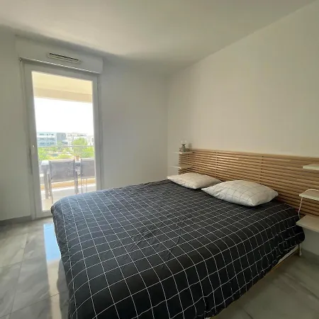 Un Ecrin De Lumiere Pour Enchanter Votre Sejour Apartman Montpellier